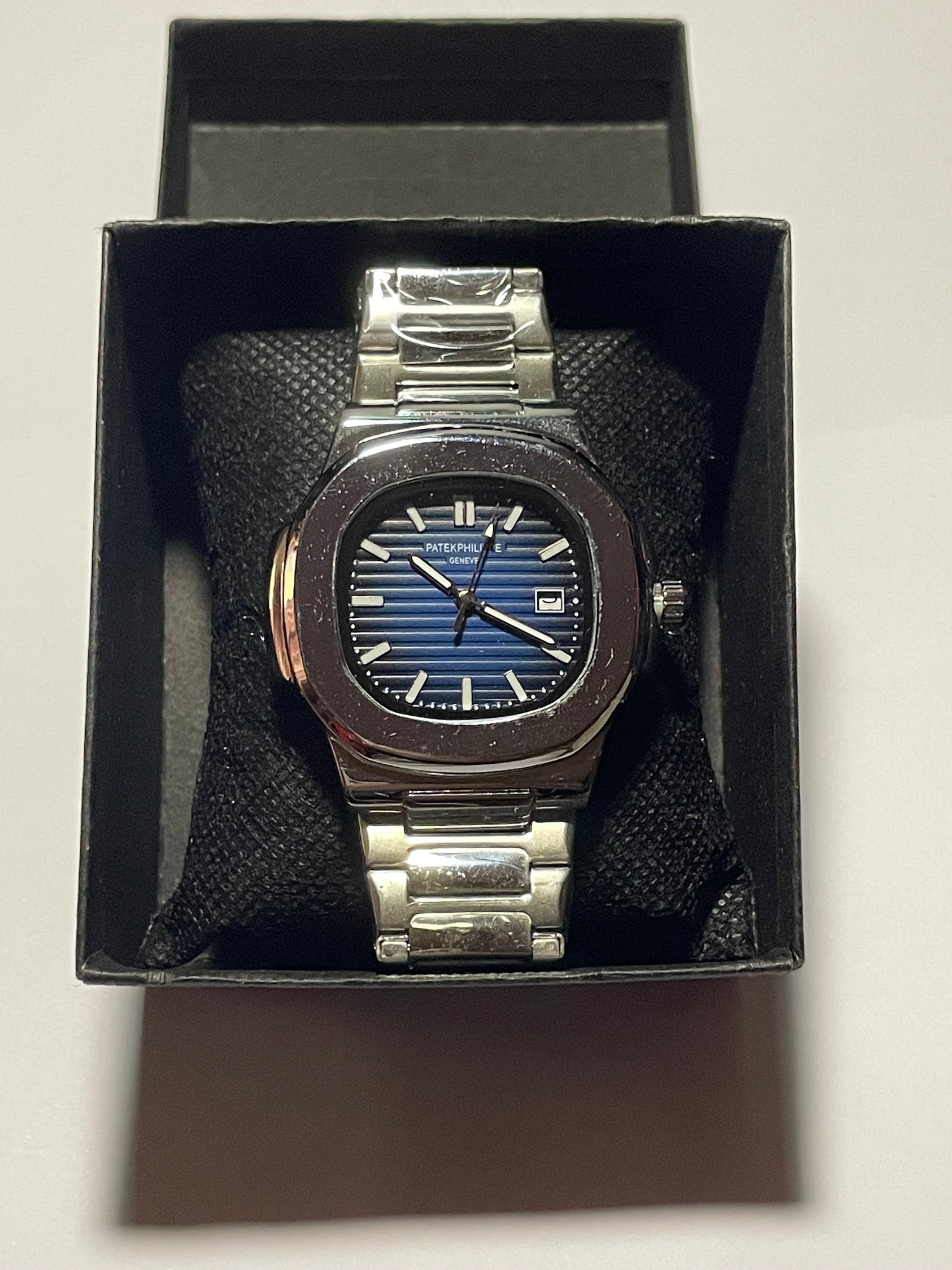 Patek philippe with simple box