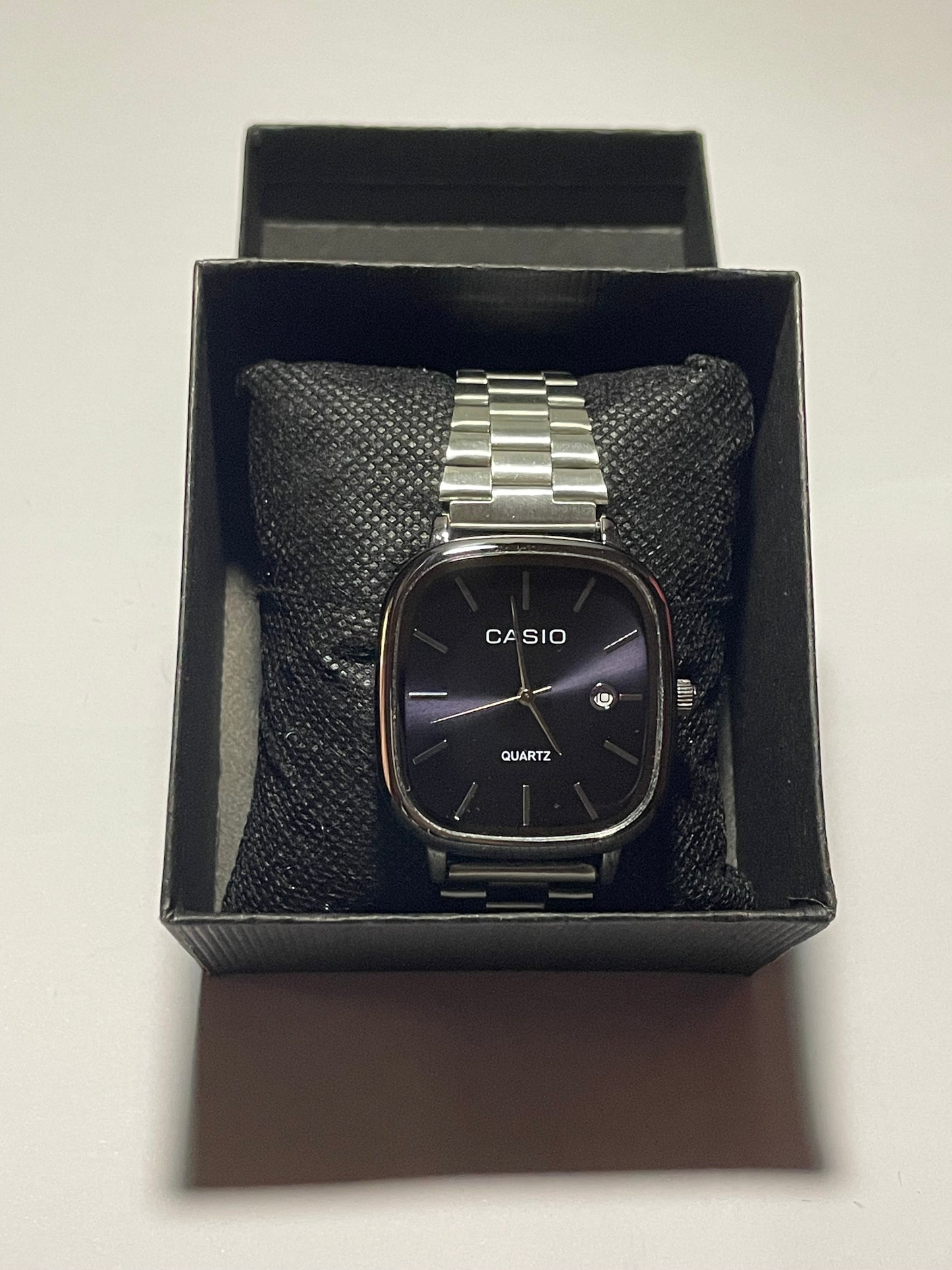 Casio men square steel with simple box